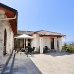 Helga Exotic Aparthotel Pefkochori