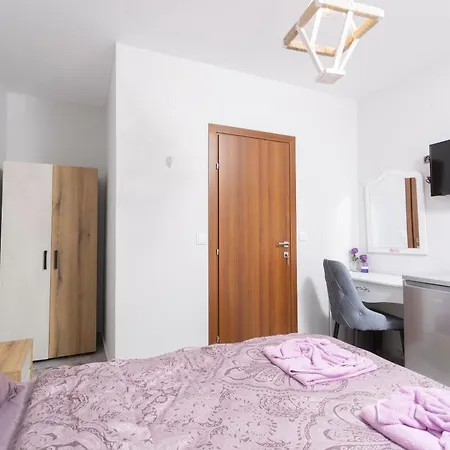 Aparthotel Exotic Nikh *