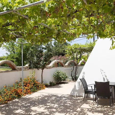 Lejlighedshotel Helga Exotic 4*