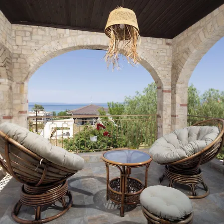 Helga Exotic Lejlighedshotel 4*