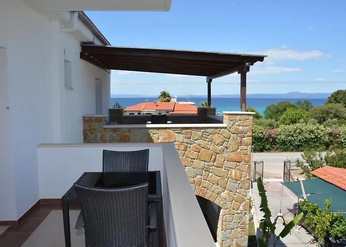 Helga Exotic 公寓式酒店