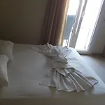 Helga Exotic Aparthotel Pefkochori