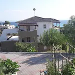 Helga Exotic 4* Pefkochori