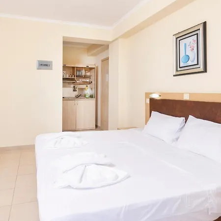 Helga Exotic Pefkochori