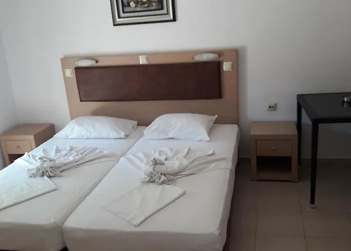 Aparthotel Helga Exotic Pefkochori