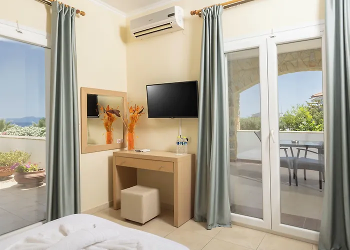 Helga Exotic 4* ペフコホリ